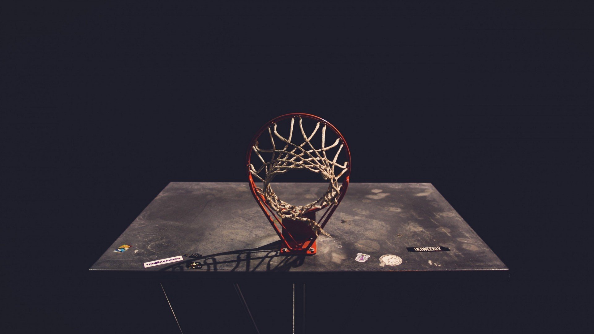 跨界主宰,当武切维奇在欧冠半决赛接管比赛,爵士正在NBA血洗活塞
