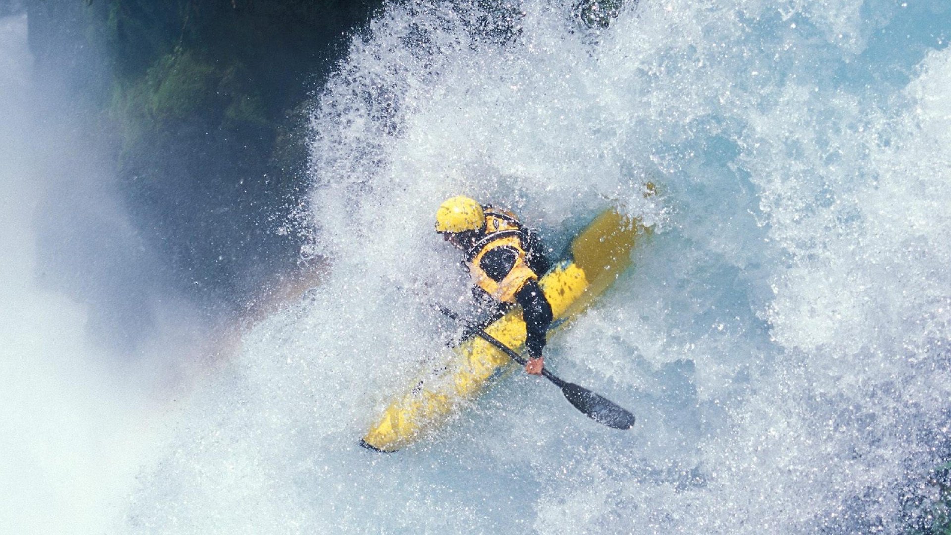 戴维斯杯横扫联合杯，纳达尔高光表现诠释何谓不死战神